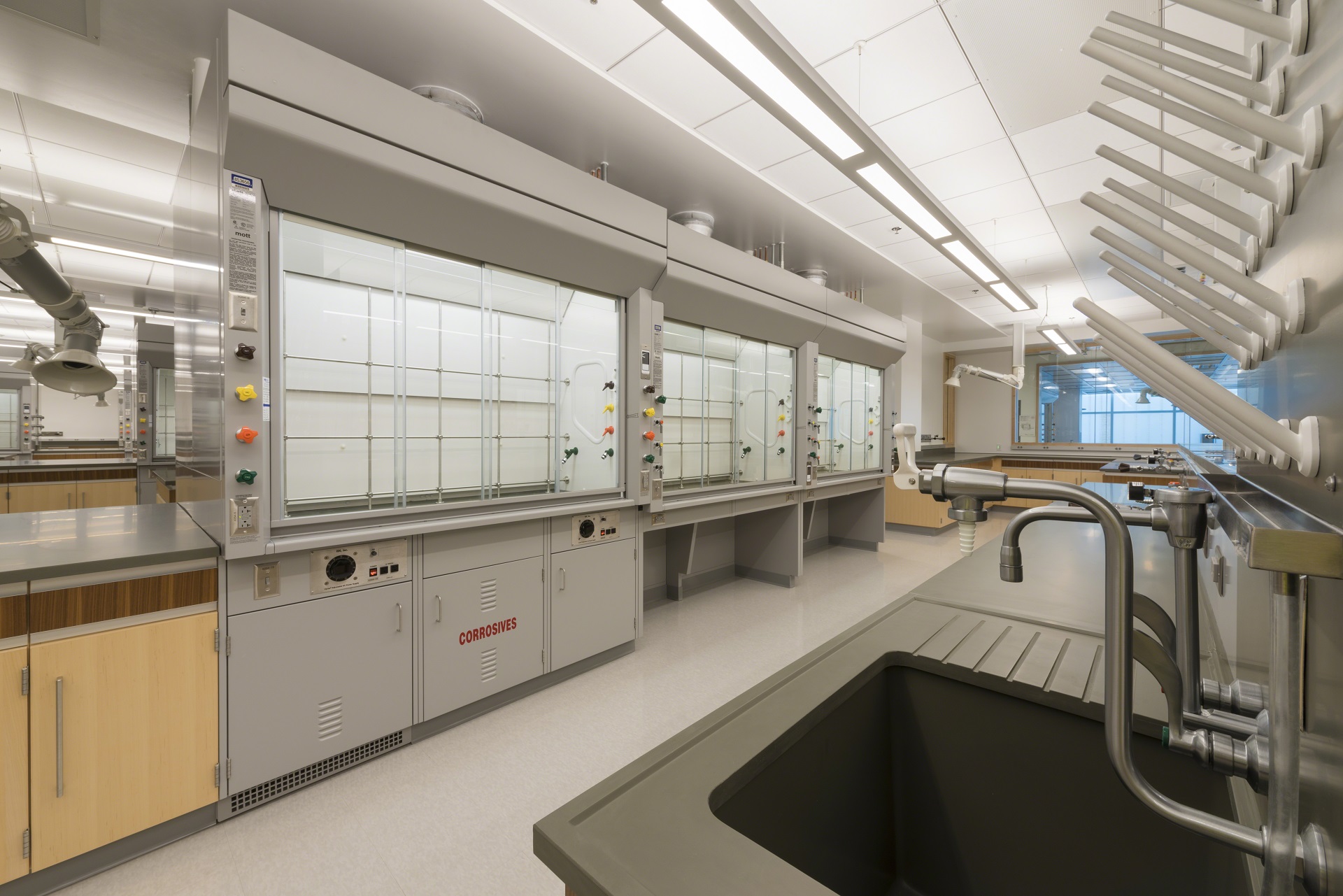 Bench Fume Hoods | Spencer-Virnoche